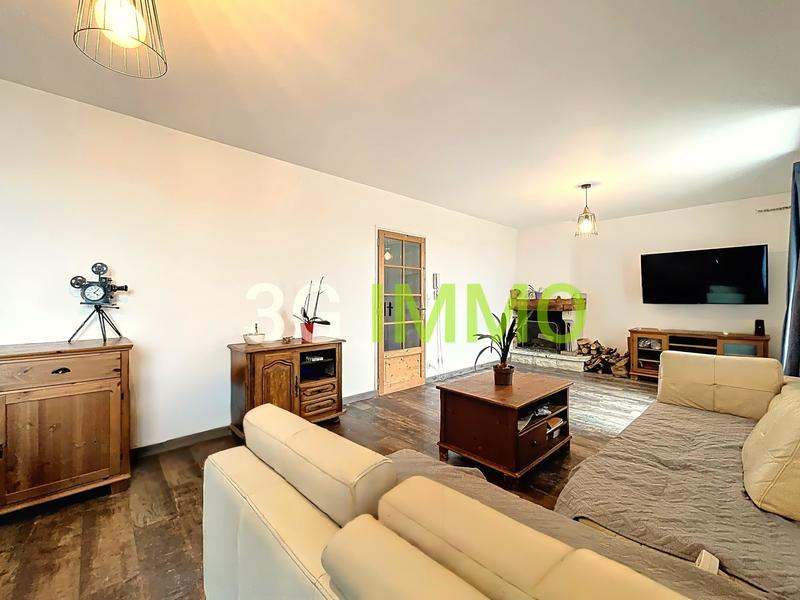 Maison traditionnelle - 172 m² - 9 pièces