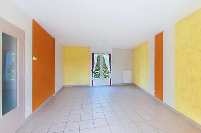 Maison - 108 m² - 7 pièces