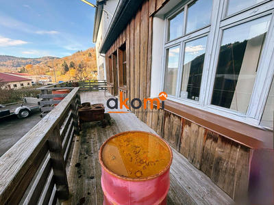 Local commercial - 232 m² - 9 pièces