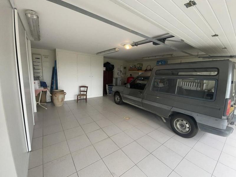 Maison en pierre - 247 m² - 8 pièces