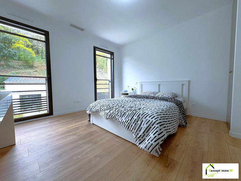 Maison contemporaine - 171 m² - 6 pièces