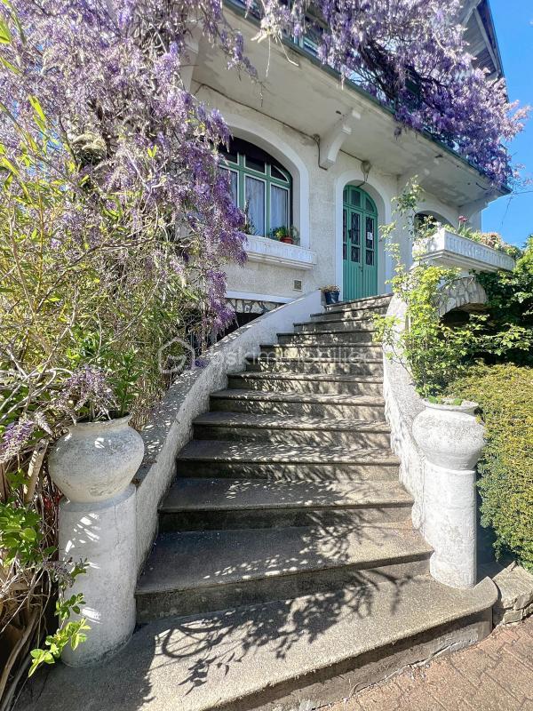 Maison en pierre - 165 m² - 7 pièces