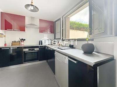 Maison - 86 m² - 4 pièces