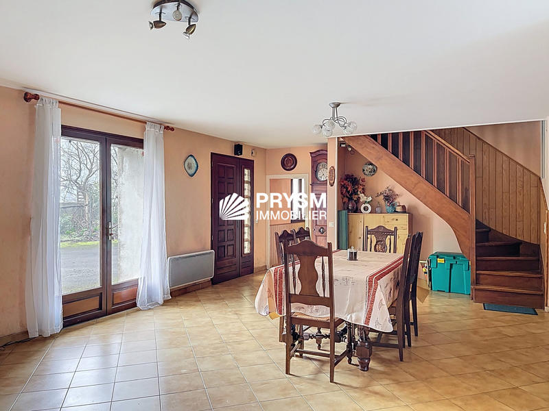 Maison ancienne - 190 m² - 6 pièces