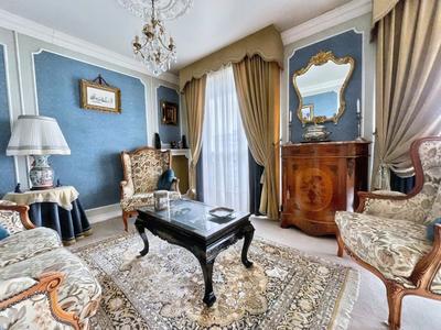 Appartement - 76 m² - 3 pièces