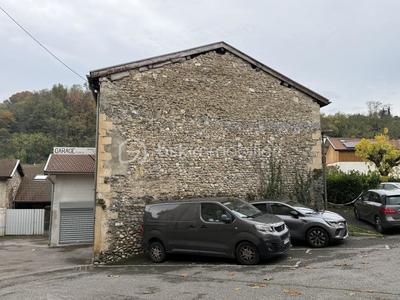 Entrepôt - 194 m² - 1 pièce