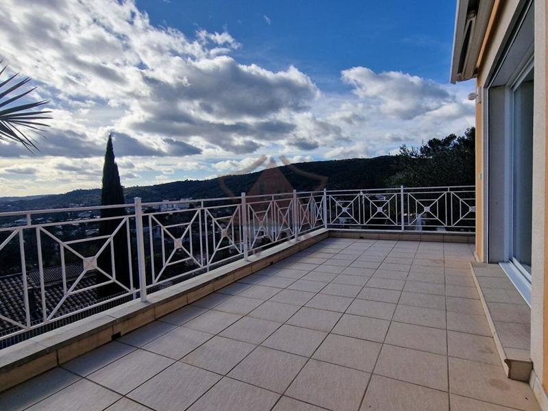 Maison - 129 m² - 5 pièces