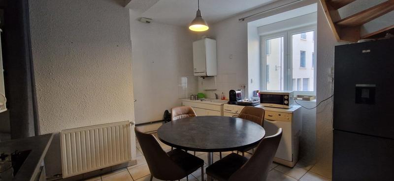 Appartement - 60 m² - 4 pièces