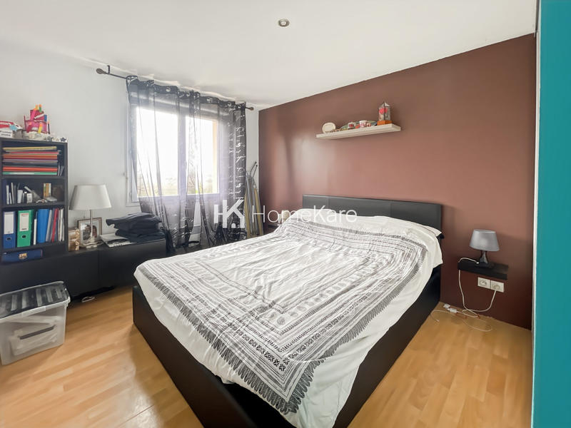 Maison - 98 m² - 4 pièces