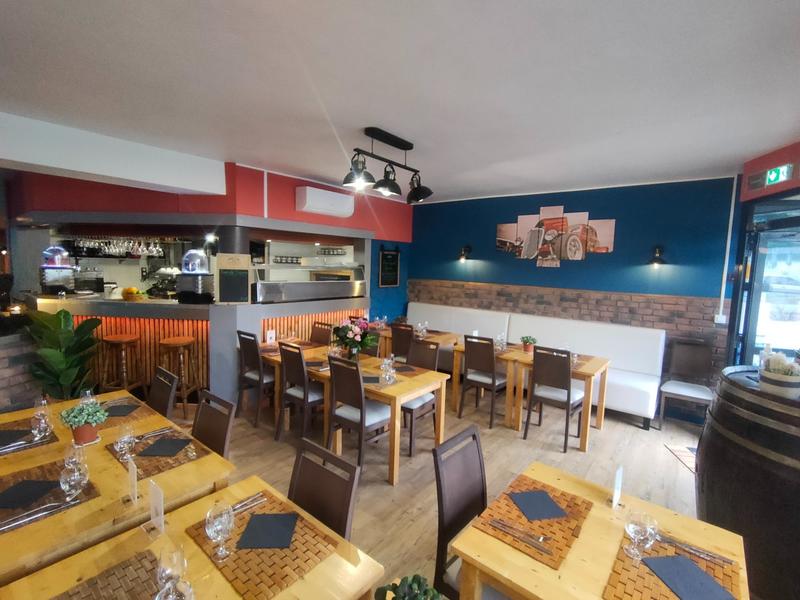 Local commercial - 120 m² - 3 pièces