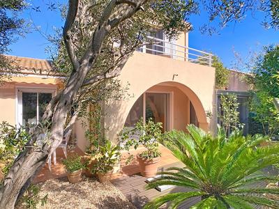 Maison - 148 m² - 4 pièces