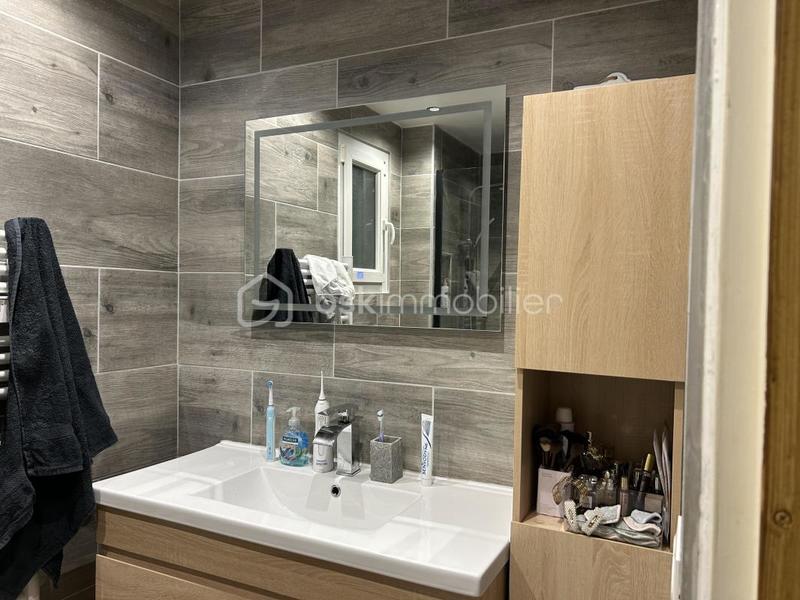 Maison de village - 90 m² - 4 pièces