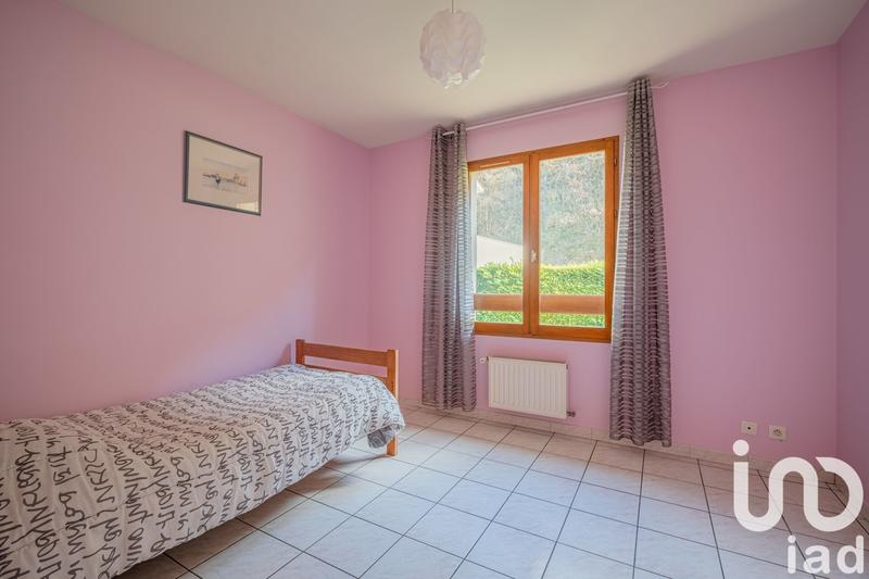 Maison - 166 m² - 7 pièces