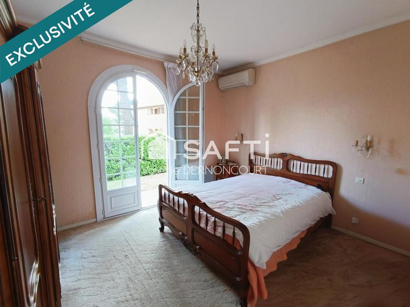 Maison - 189 m² - 7 pièces