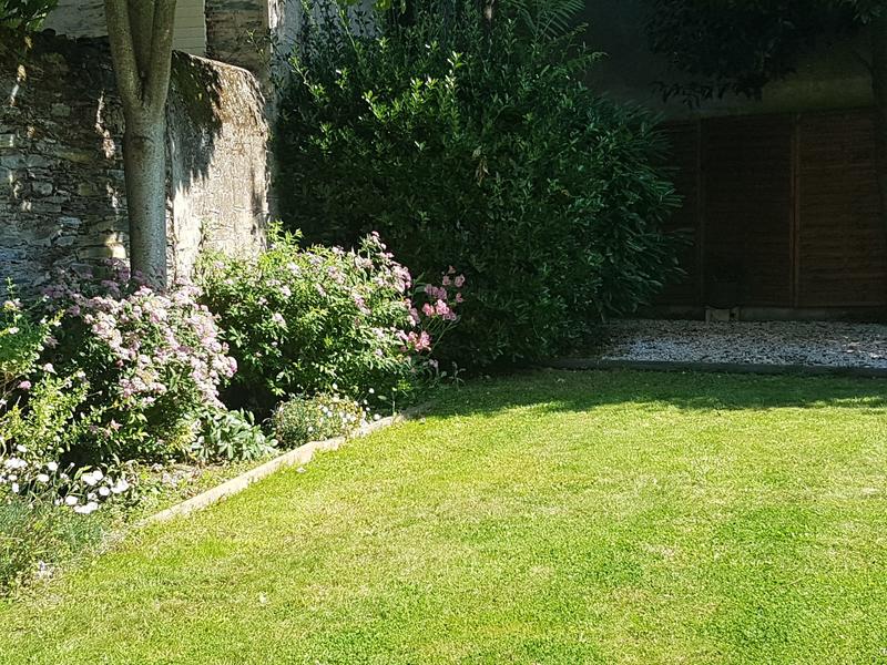 Maison ancienne - 342 m² - 10 pièces