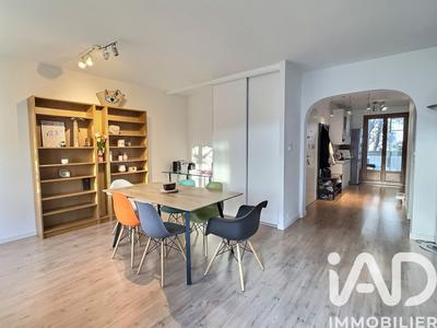 Appartement - 89 m² - 5 pièces