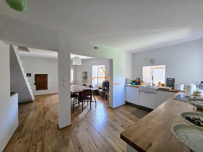 Maison de village - 151 m² - 6 pièces