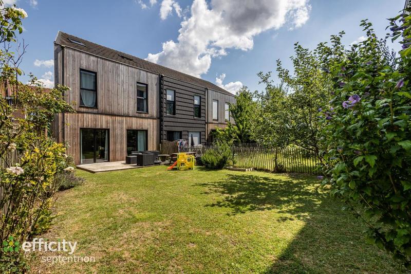 Maison - 82 m² - 4 pièces