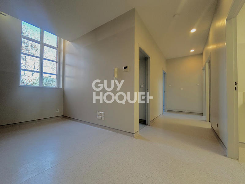 Bureau - 58 m² - 4 pièces