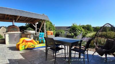 Maison - 93 m² - 5 pièces