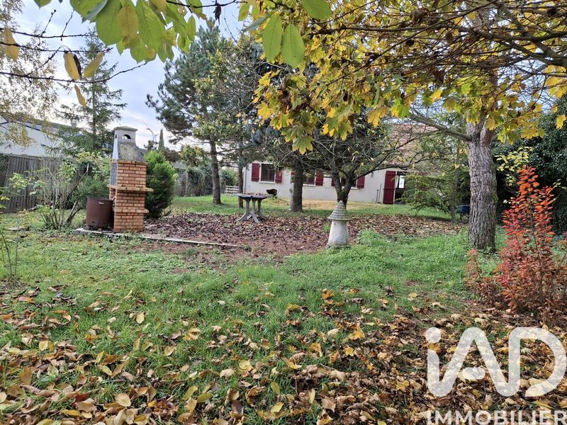 Maison - 99 m² - 5 pièces