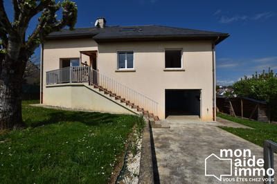 Maison - 99 m² - 4 pièces