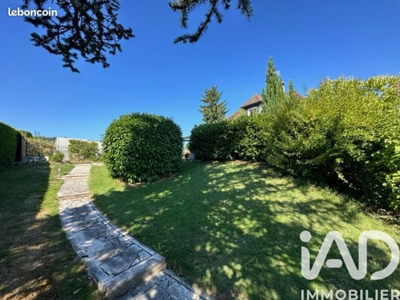 Maison - 135 m² - 5 pièces