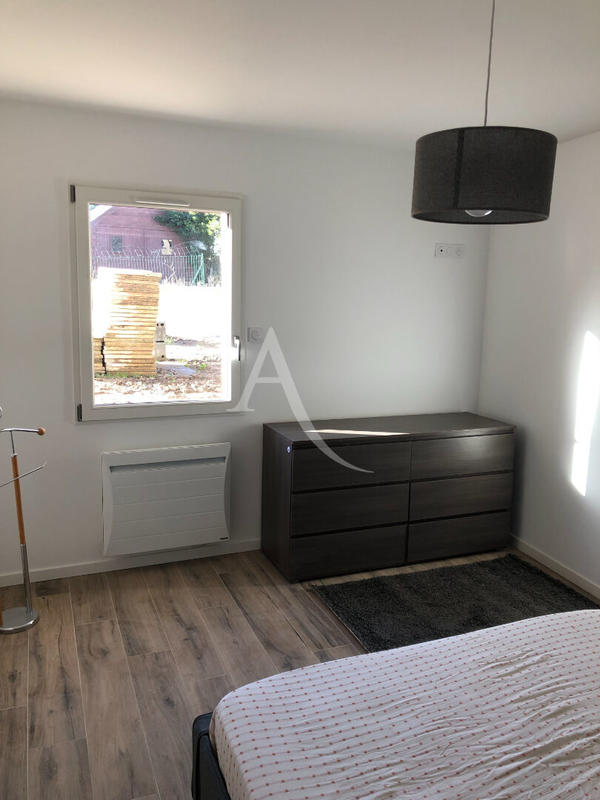 Maison - 93 m² - 4 pièces