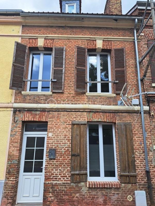 Maison de ville - 73 m² - 4 pièces