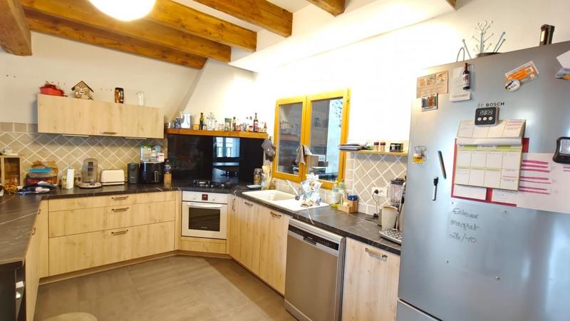 Maison ancienne - 170 m² - 5 pièces