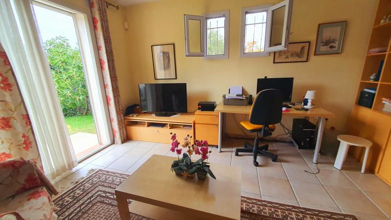 Maison - 200 m² - 8 pièces