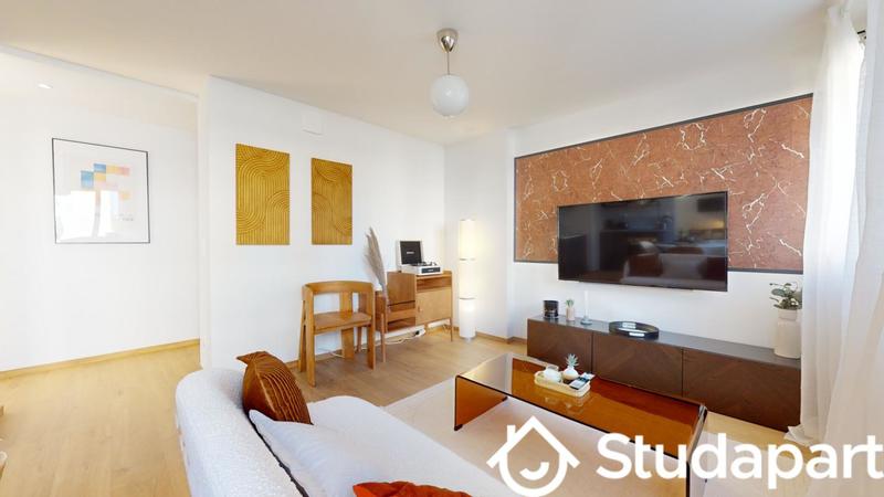 Chambre - 61 m² - 1 pièce