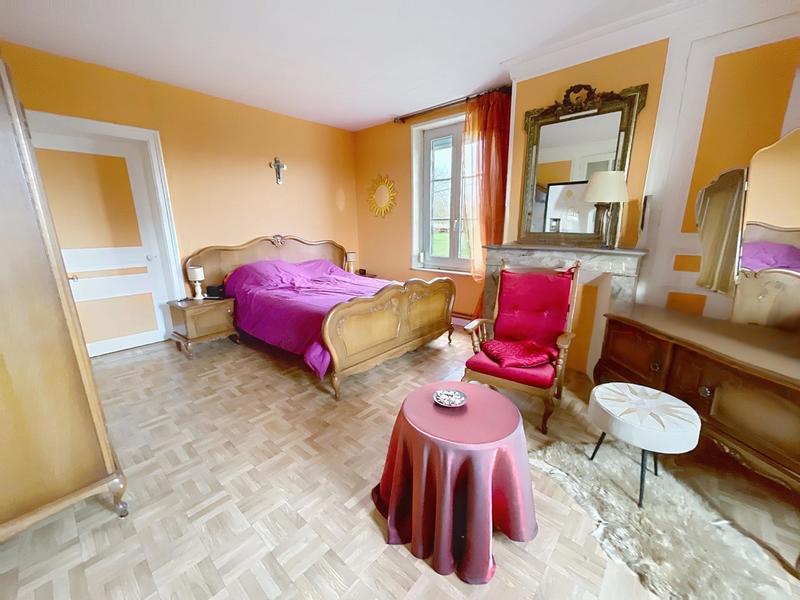 Maison - 164 m² - 8 pièces