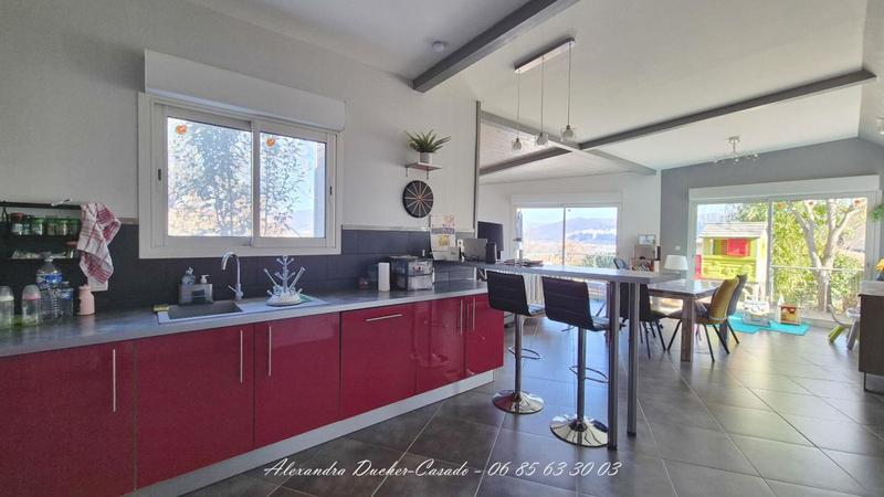 Maison - 130 m² - 4 pièces