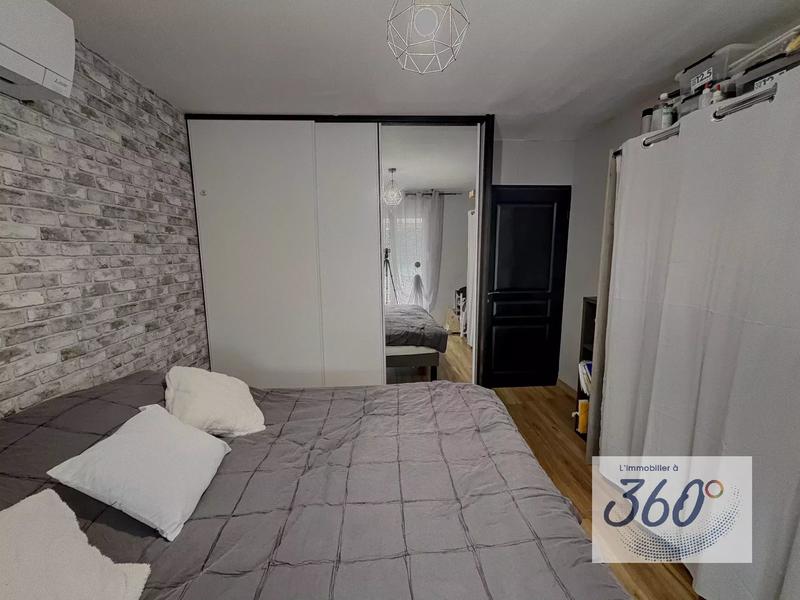 Maison - 95 m² - 3 pièces