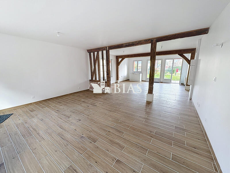 Maison - 138 m² - 8 pièces