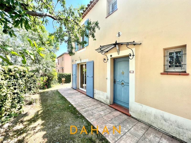 Villa - 100 m² - 4 pièces