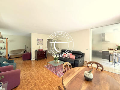 Appartement - 95 m² - 4 pièces