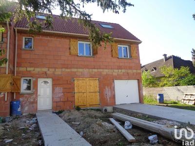 Maison - 140 m² - 4 pièces