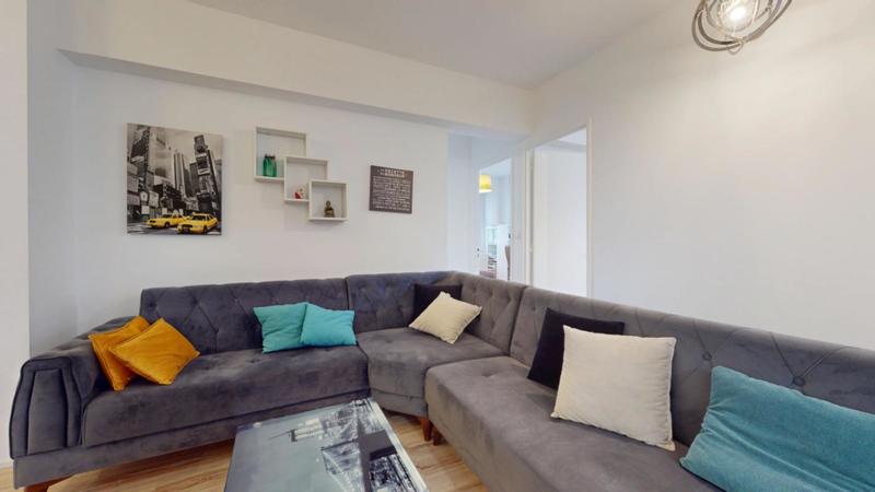 Appartement - 113 m² - 7 pièces