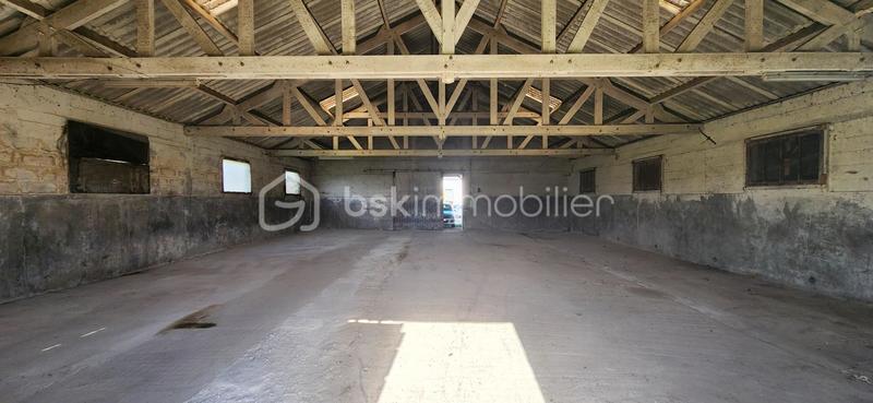 Corps de ferme - 140 m² - 4 pièces