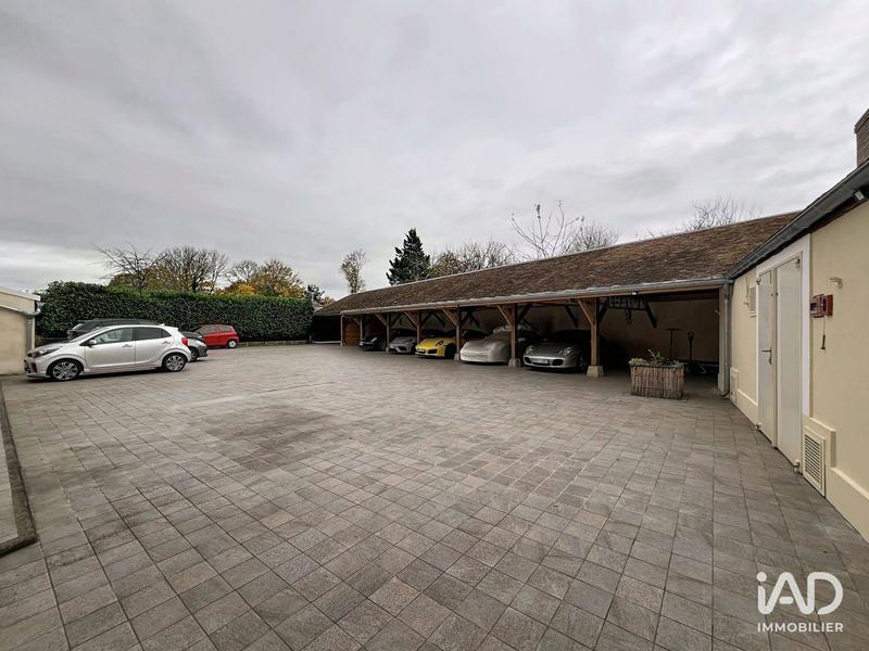 Local commercial - 1 264 m²