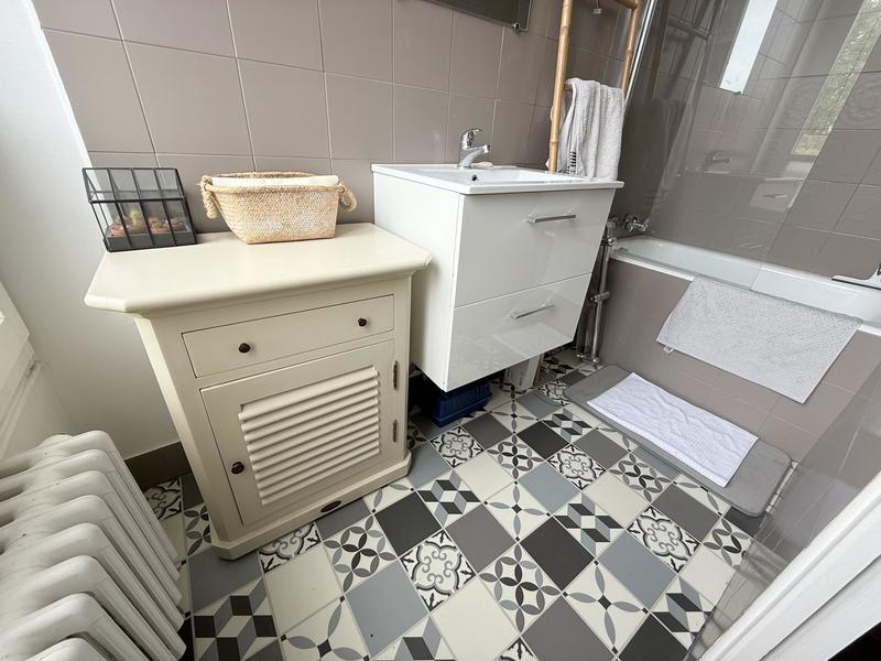 Maison - 180 m² - 7 pièces