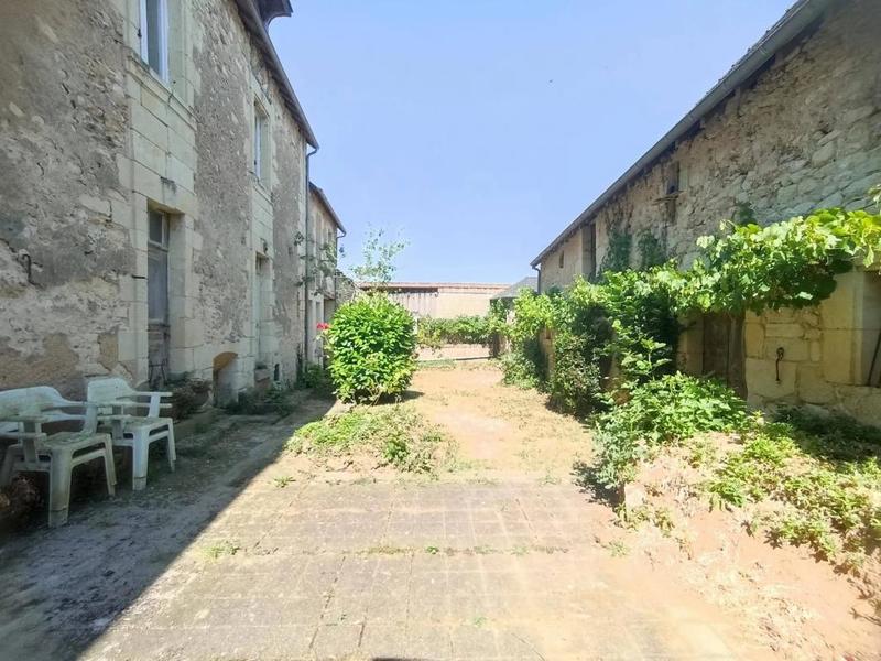 Maison - 184 m² - 9 pièces