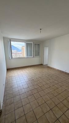 Appartement - 66 m² - 4 pièces