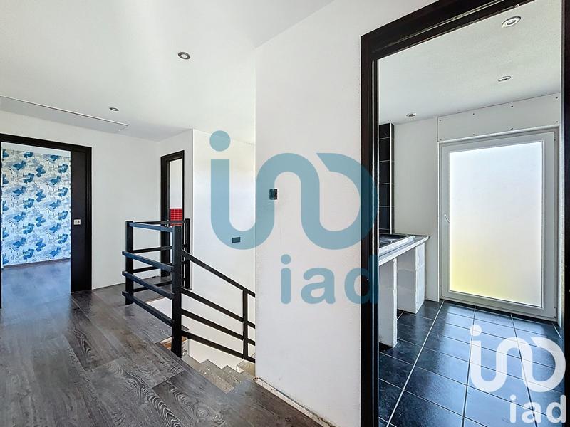 Maison - 174 m² - 7 pièces