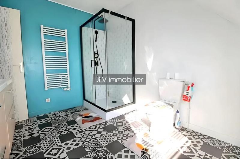 Maison - 90 m² - 6 pièces