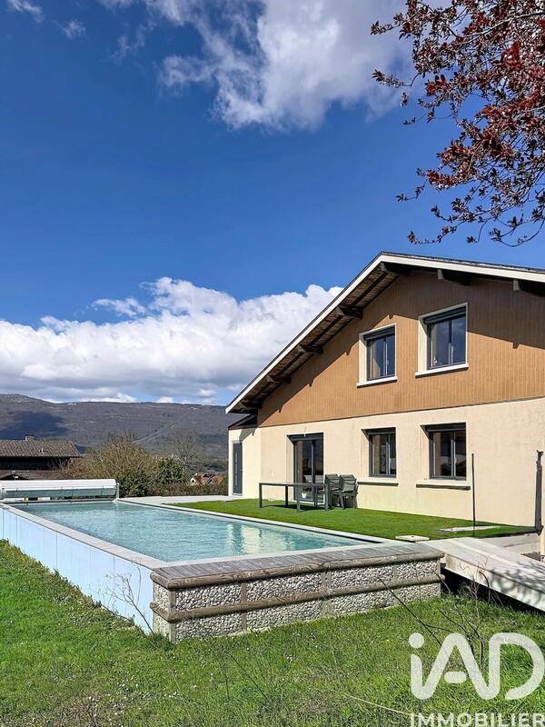 Maison - 114 m² - 5 pièces