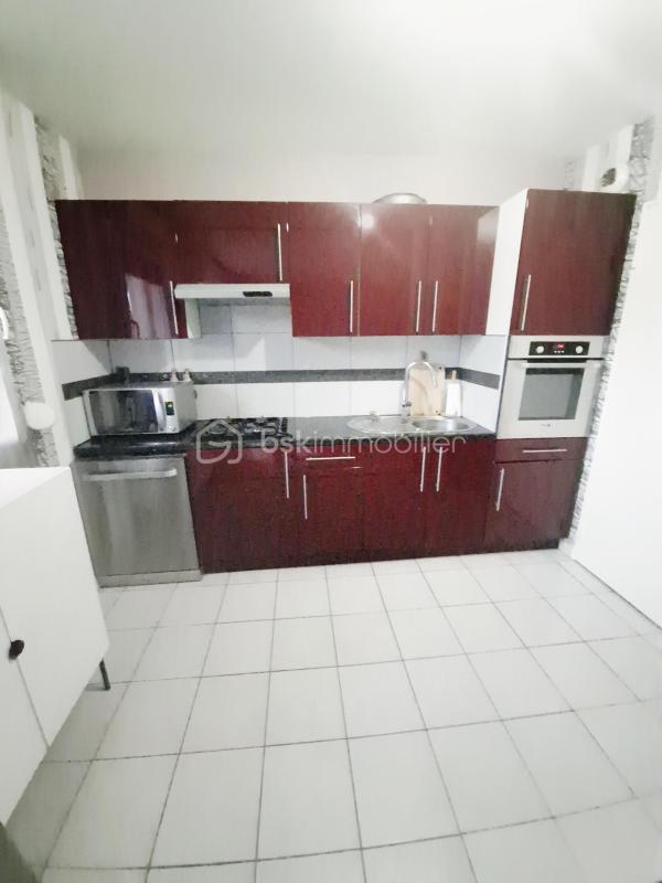 Appartement - 60 m² - 4 pièces