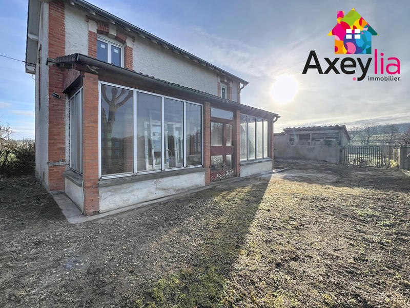 Maison - 93 m² - 4 pièces